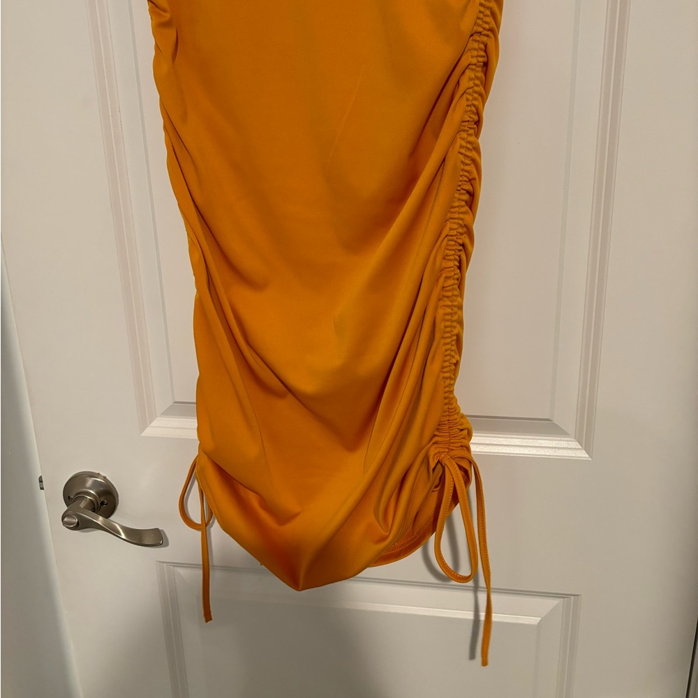 SHEIN Ruched Dress - Picture 3 of 6